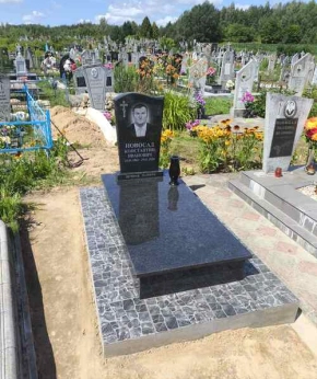 Памятник одиночный 093